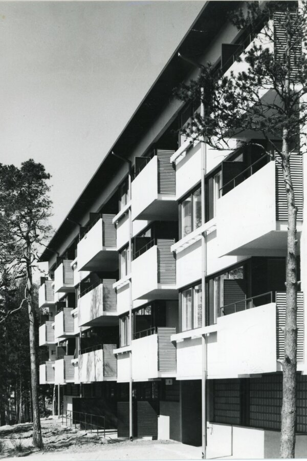 Aulis Blomstedt: obytné domy 'Riistapolku' v Tapiole, 1961